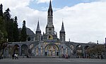 Miniatura para Basílica del Rosario de Lourdes