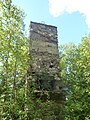 Cheminée des ruines du chalet à Soucy