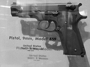 S&W Модель 459 у музеї Абердинського випробувального полігону