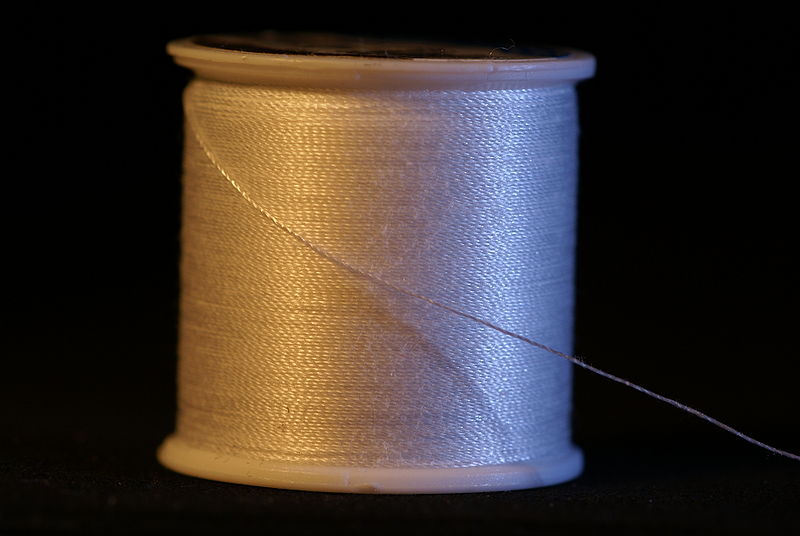 File:Spool of white thread.jpg