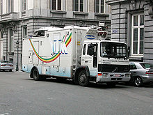 Volvo FL 6 from the mid-1990s Vtm-tv spacelink (volvo) 2001.11.21.jpg