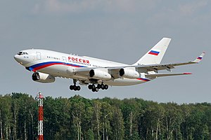 Ильюшин Ил-96 74393201009, Москва - Домодедово RP3097.jpg