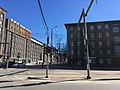 Vaade Pronksi tänava hoonetele, Pronksi ja Narva maantee ristmikult