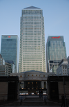 Canary Wharf 1 Canada Square.png