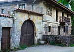 Miniatura para Casona montañesa