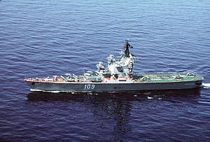 Leningrad dalam pelayaran pada tahun 1990.