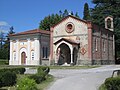 Il teatro G.Pascoli e la chiesetta di S.Margherita