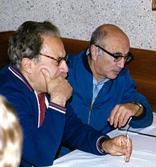 И.С. Шкловский, Я. Б. Зельдович, 1977.jpg