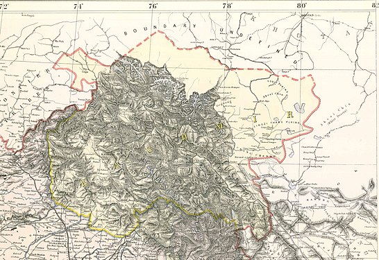 克什米尔边界在1888 年印度勘探局（英语：Survay of India）绘制的印度地图中,虚线所示的未定义边界，从马鲁毕庭峰、叶尔羌河、麻扎村(Mazar)、阿克塔(Aktagh)到喀拉昆仑山(Karakunlun Shan)