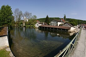 O rio Aujon em Longchamp-sur-Aujon