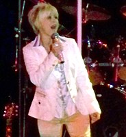 Morgan in concert in Choctaw, Mississippi on December 6, 2008