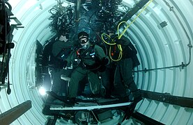 SEALs in einem Dry Deck Shelter der USS Philadelphia