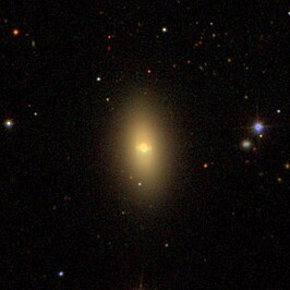 NGC 4528