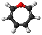 Шаровидная модель молекулы оксепина