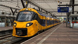 Kereta Intercity NS ICNG di Rotterdam Centraal