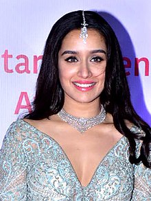 Shraddha Kapoor graces the Star Screen Awards 2018 (51) (cropped).jpg