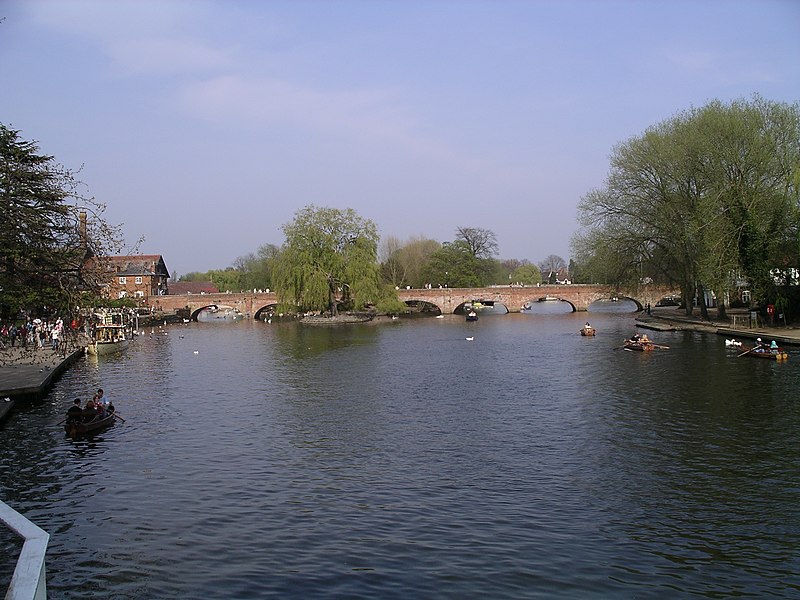 File:Stratford-on-avon river 15a07.JPG