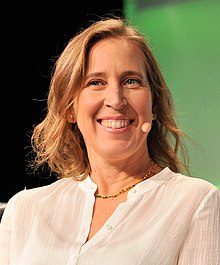 Susan Wojcicki (29393944130) (oříznuto) .jpg