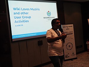 Ranjithsiji is presenting about Wiki Loves Muziris