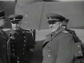 Файл:Берлин (1945) документальный фильм.webm