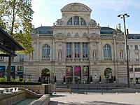 Le Grand Théâtre d'Angers dont l'avant-corps servit de modèle à la façade du théâtre Victor-Hugo.