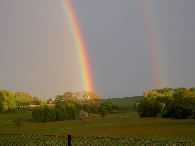 FileDouble rainbow Czech Republic jpeg