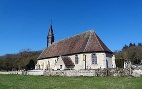 L'église dans son enclos.