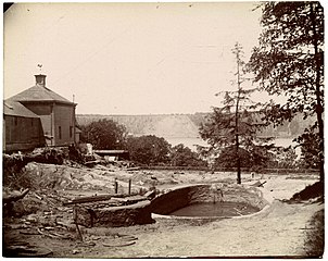 Haven Lane Spring (Buckman's well) between W. 181st and W. 182nd Streets, Northern Avenue and Riverside Drive, New York City, May 31, 1898