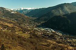 La vallée au niveau de Luzenac.