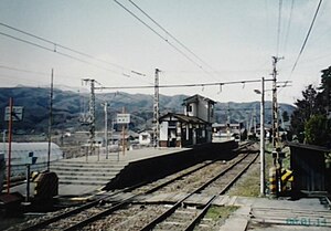 車站外觀（2002年3月）