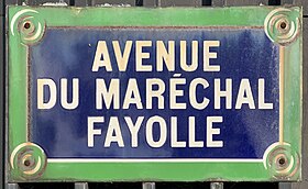 Voir la plaque.