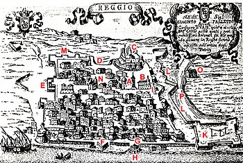 Reggio in una'antica incisione, sono indicate le porte della città, le fortificazioni e le principali chiese. (Gentile concessione)