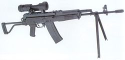 http://upload.wikimedia.org/wikipedia/commons/thumb/0/0c/Rifle_wz.1996_Beryl.jpg/250px-Rifle_wz.1996_Beryl.jpg