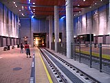 サンディエゴ・トロリー唯一の地下駅であるサンディエゴ州立大学駅（San Diego State University Transit Center）