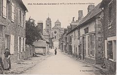 Saint-Aubin-du-Cormier - Rue Garenne et église