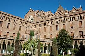 Santa Maria de Valldonzella - Des del claustre