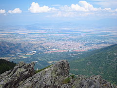 Поглед на Битољ са Јорговог Камена
