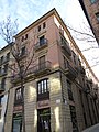 Edifici d'habitatges al carrer del Progrés, 2 (Vic)