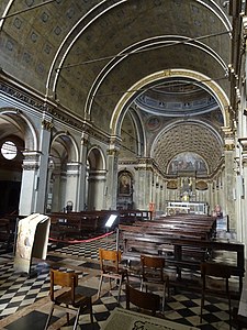 Vue oblique de l'Autel de l'église Santa Maria presso San Satiro réalisé par Donato Bramante.