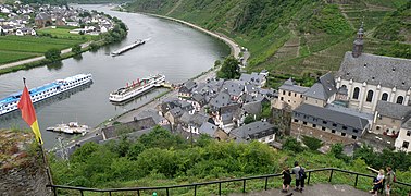 Schiffverkehr vor Beilstein