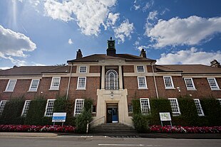 Bethlem Royal Hospital Main building view 1.jpg