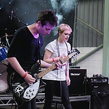 Desperate Journalist performing at Indietracks 2015. Rob Hardy (left), Jo Bevan (right)