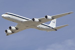 Дуглас DC-8 NASA (обрезано) .jpg