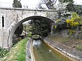 GrasseAvenue Louis Icard. Une arche du viaduc sur le canal de la Siagne