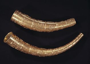 Գալեուսի ոսկե եղջյուրների երկու կրկնօրինակները, մոտ.՝ 4-րդ դար