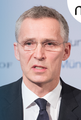 Jens Stoltenberg nascido 16 de março de 1959 (65 anos) serviu 2000–2001 e 2005–2013