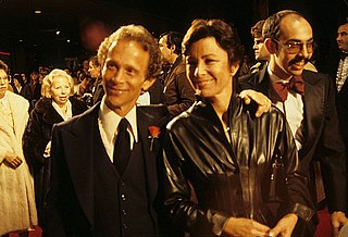 Joel Grey (285968318).jpg