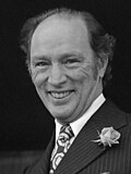 Pierre Trudeau (1975) (cropped).jpg