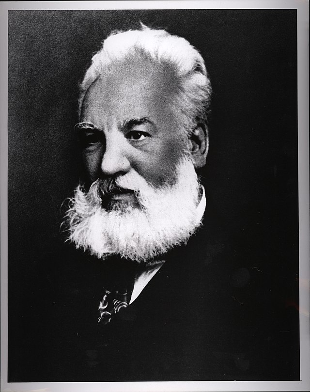 This is What Alexander Graham Bell Looked Like  in 1922 