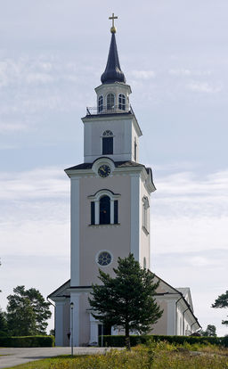 Rogsta kyrka i juli 2010
